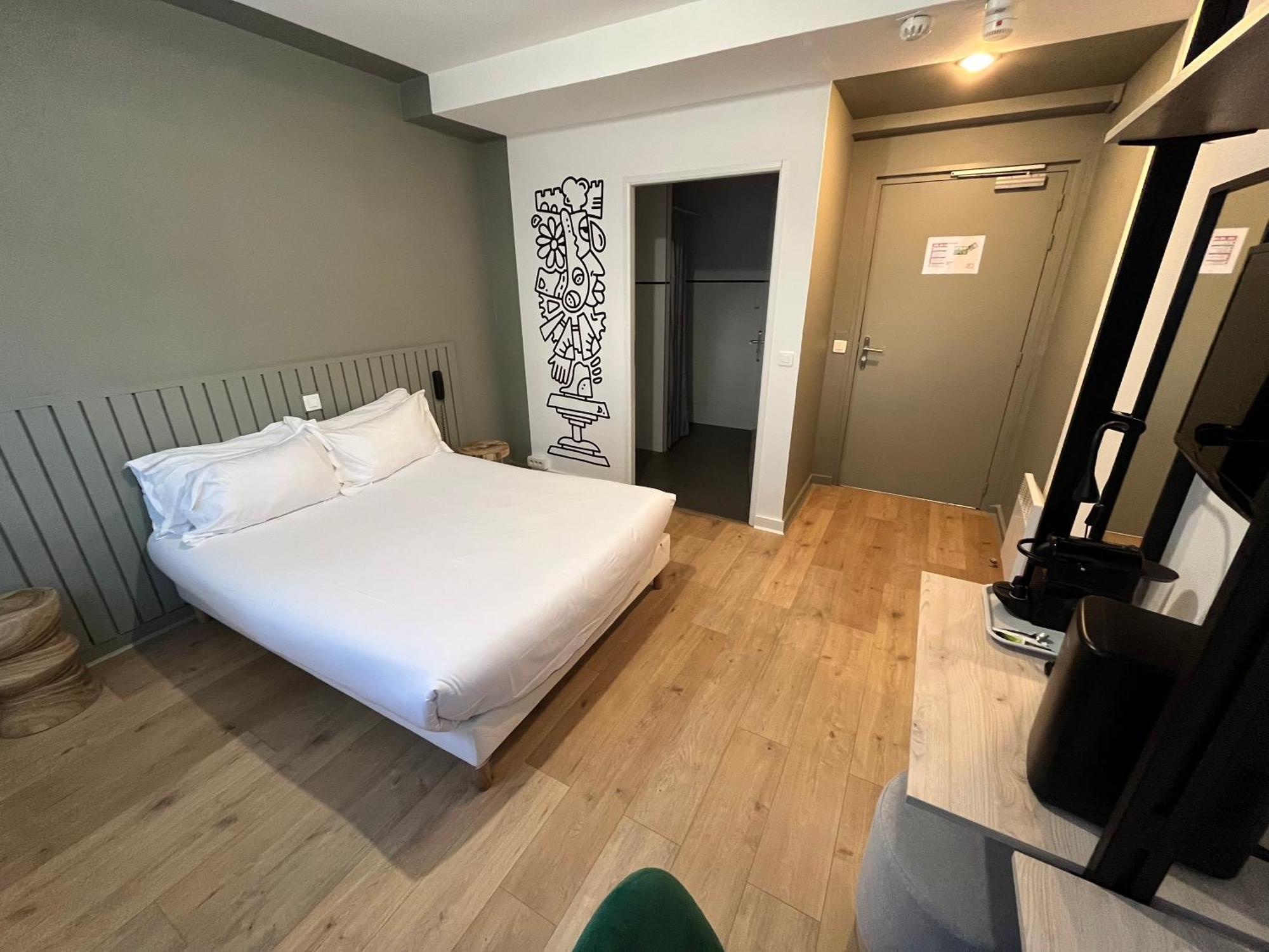 Hotel Beauquartier Montmartre Parigi Esterno foto