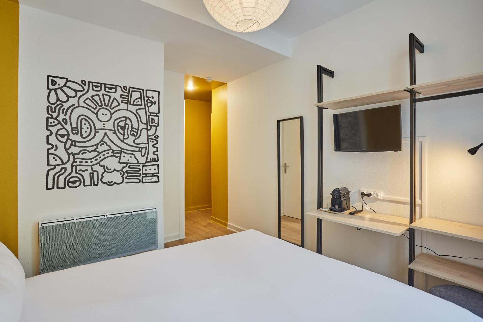 Hotel Beauquartier Montmartre Parigi Esterno foto
